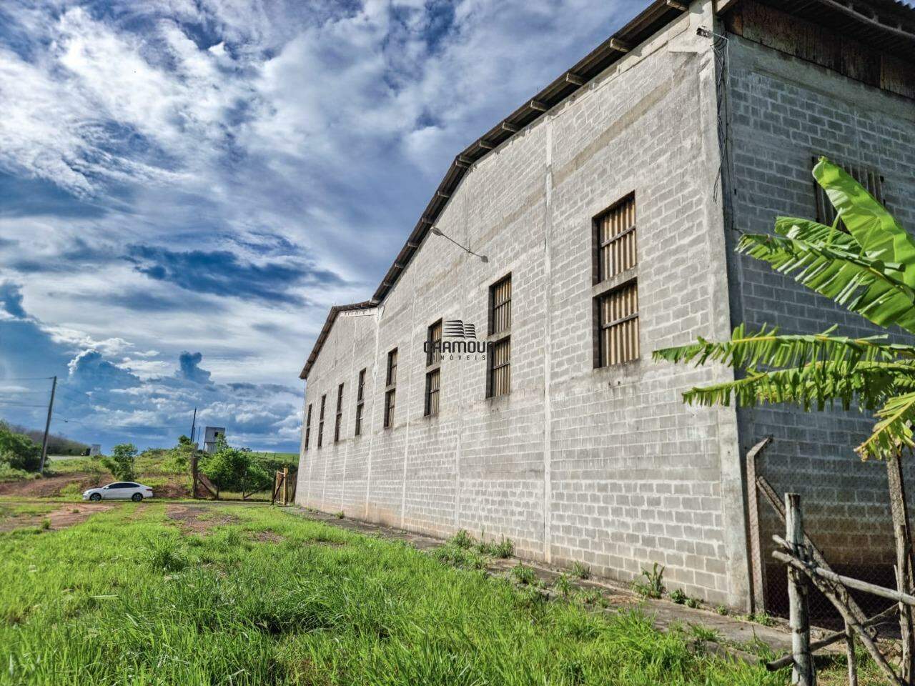 Galpão para aluguel no Condados: Galpão Condados Meaípe