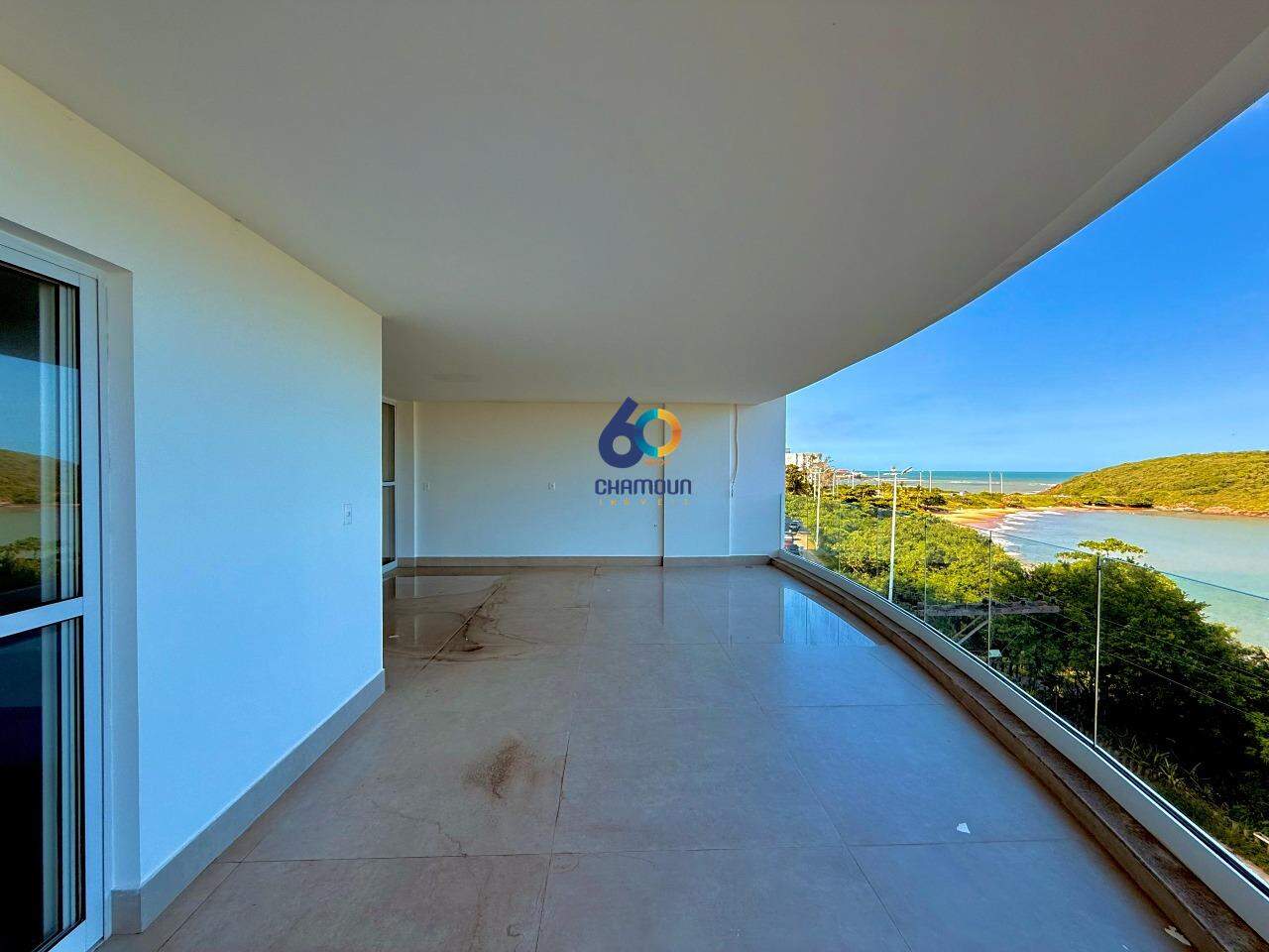 Apartamento à venda no Enseada Azul: Apartamento a venda com 04 quartos na praia de bacutia 