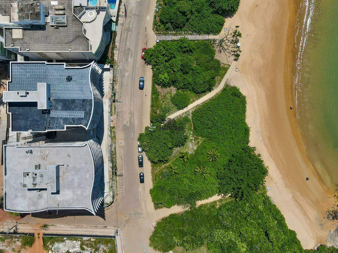 Apartamento à venda no Enseada Azul: Apartamento a venda com 04 quartos na praia de bacutia 