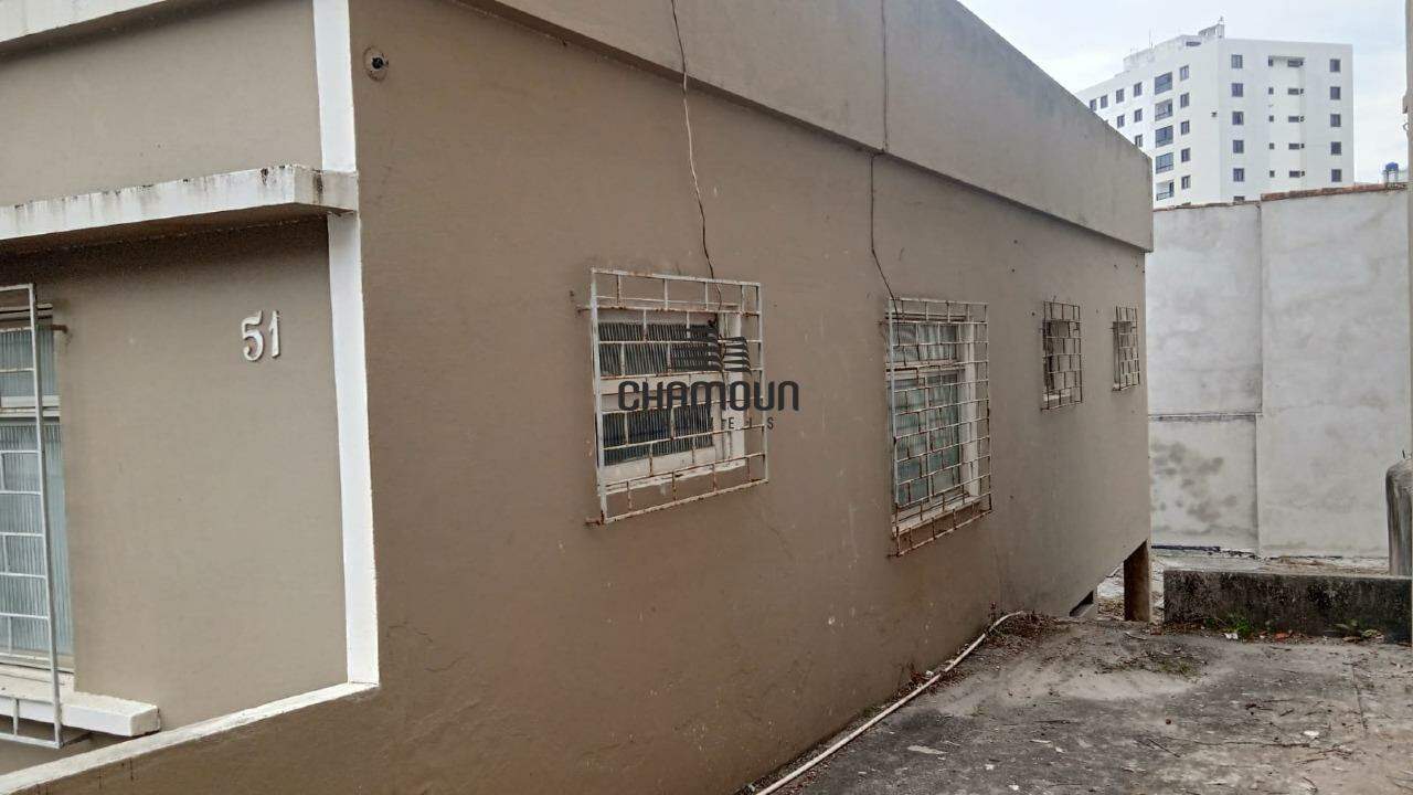 Casa à venda no Centro: Casa no centro de Guarapari