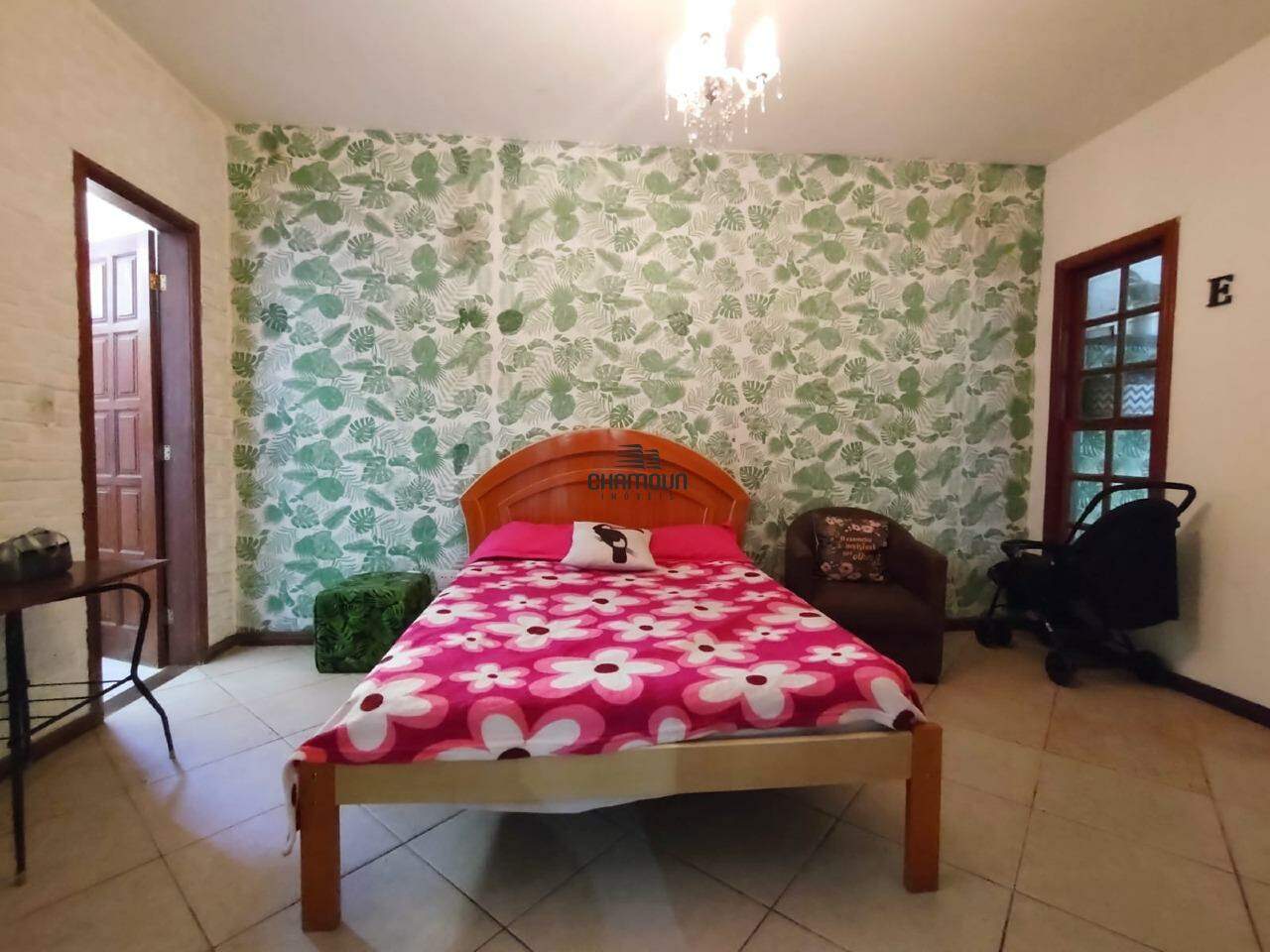 Casa à venda no Sol Nascente: Casa com 6 quartos em Guarapari 