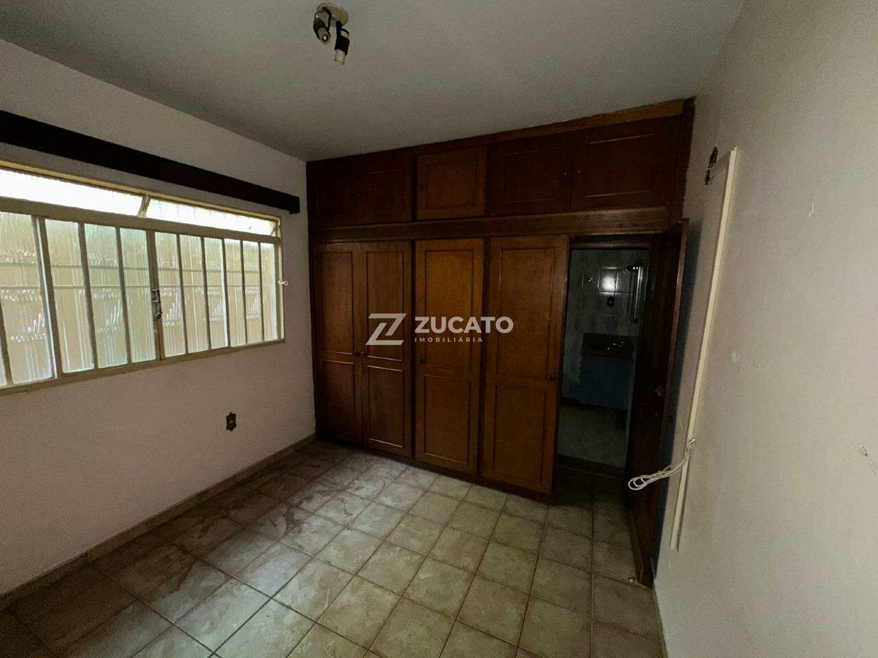 Casa à venda no Fabrício: 