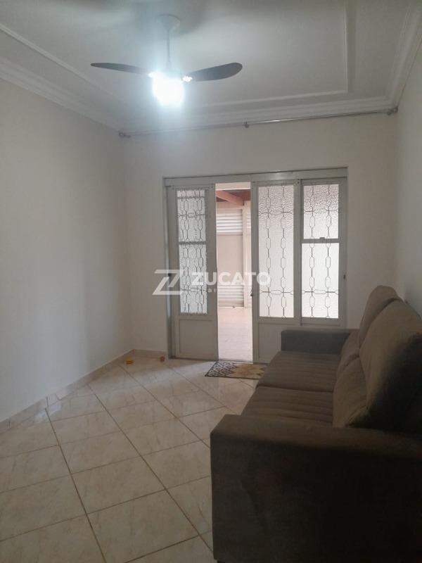 Casa à venda no Vila Militar: 