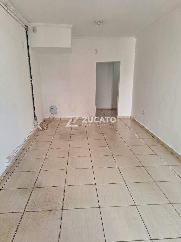 Sala para aluguel no Centro: 