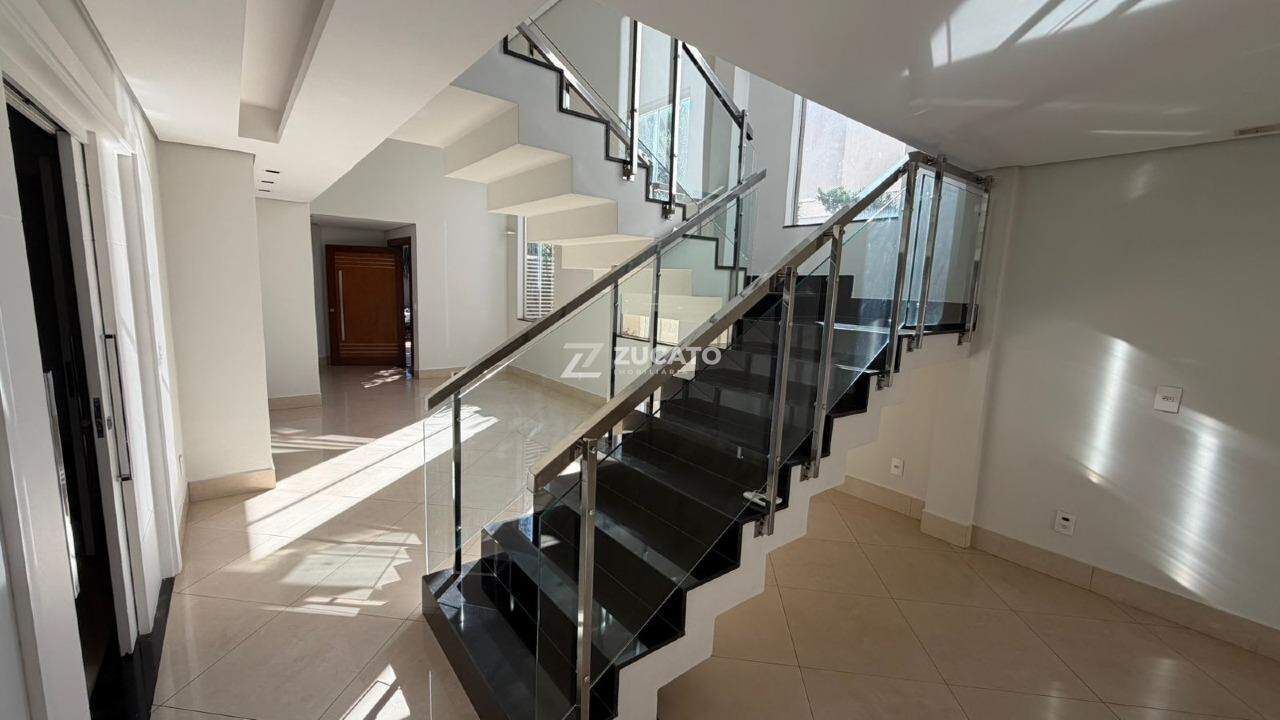 Casa em condomínio para aluguel no Flamboyant Residencial Park: 