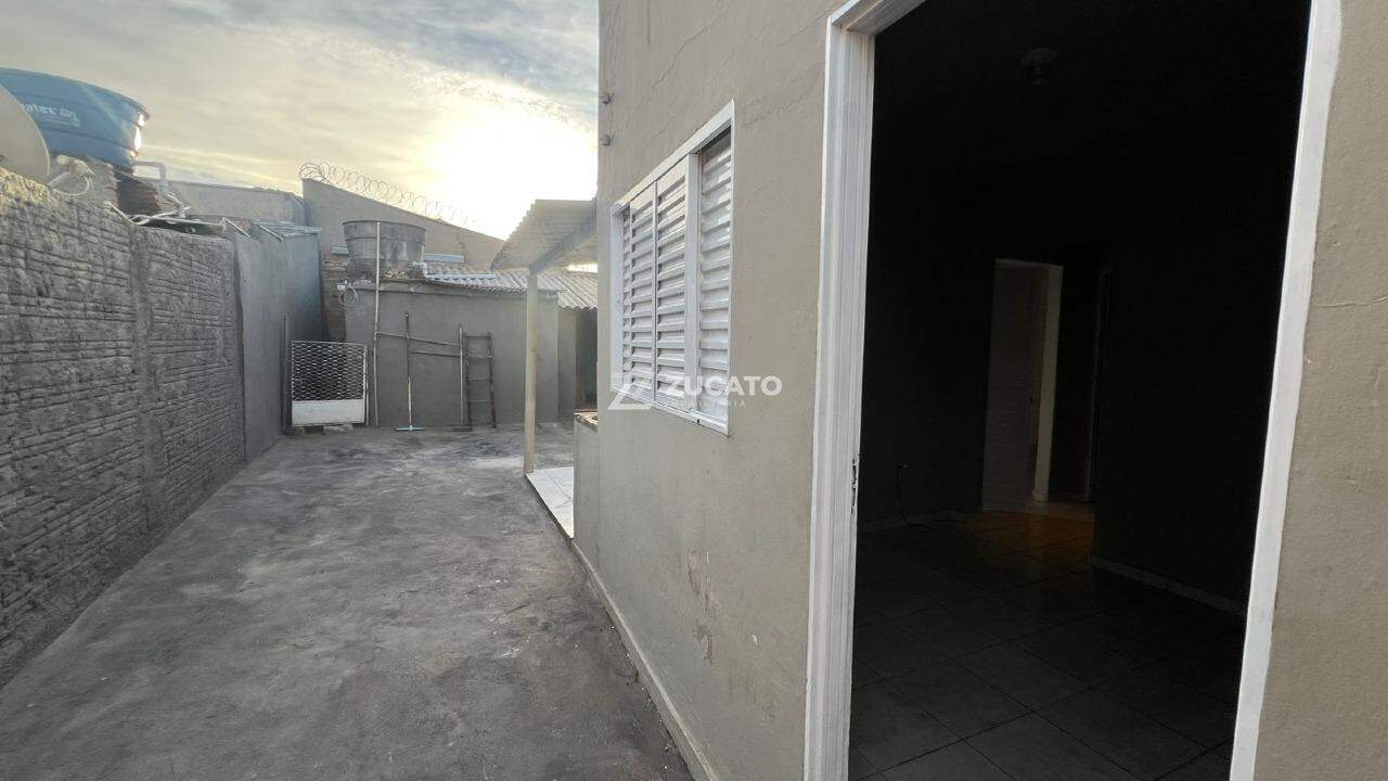Casa para aluguel no Vila Nossa Senhora Aparecida: 
