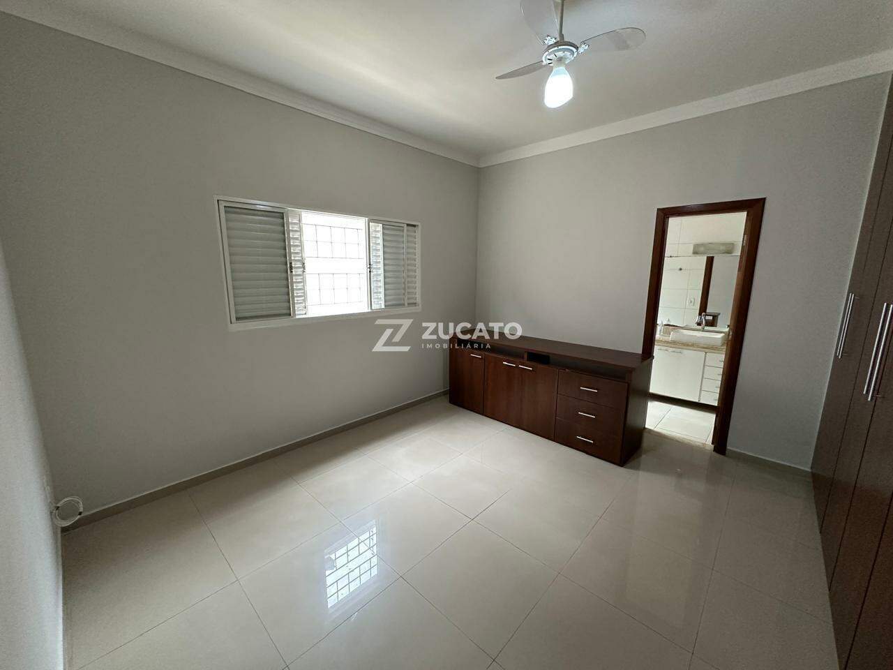 Casa para aluguel no Jardim Sao Bento: 
