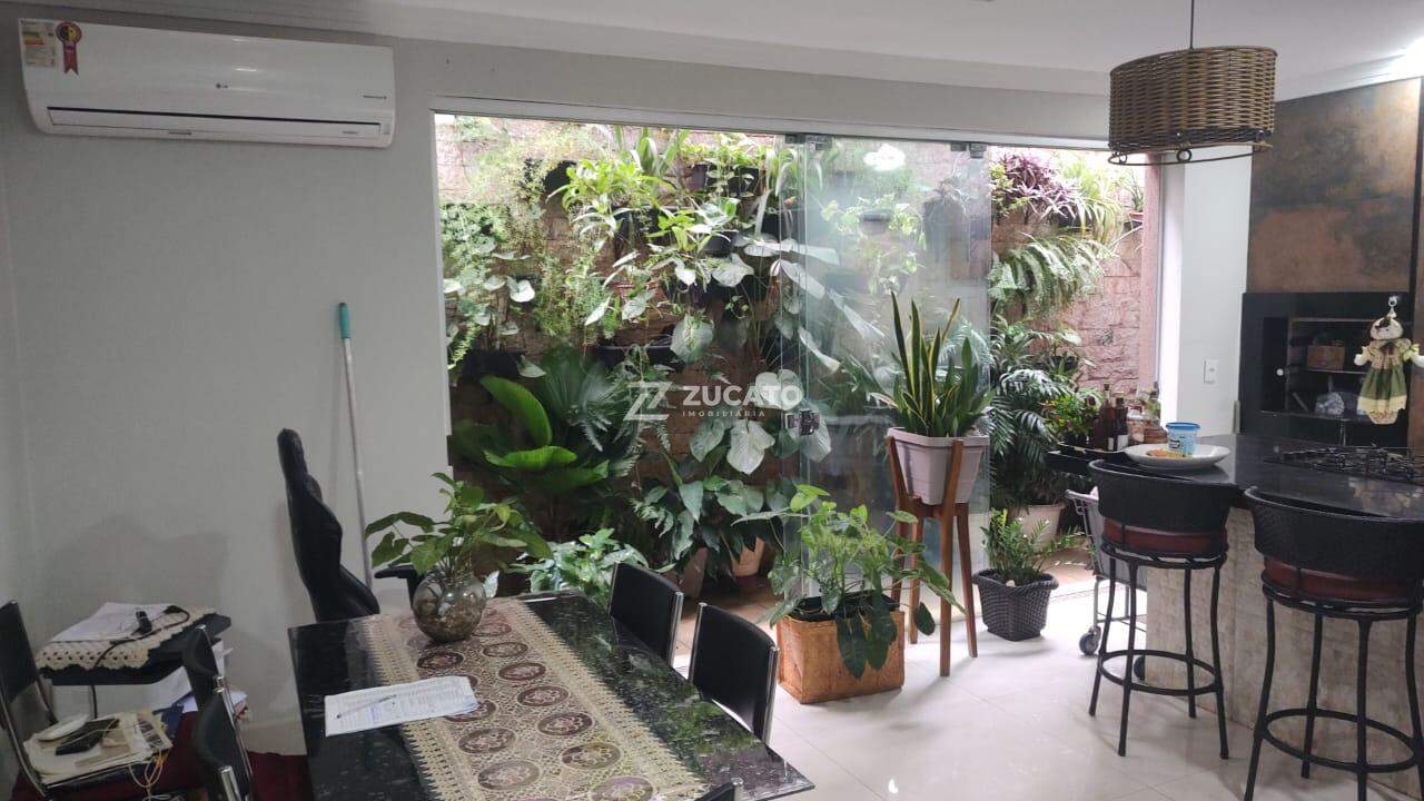 Casa em condomínio à venda no Recreio dos Bandeirantes: 