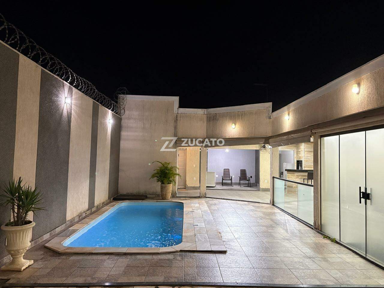 Casa para aluguel no Conjunto Manoel Mendes: 