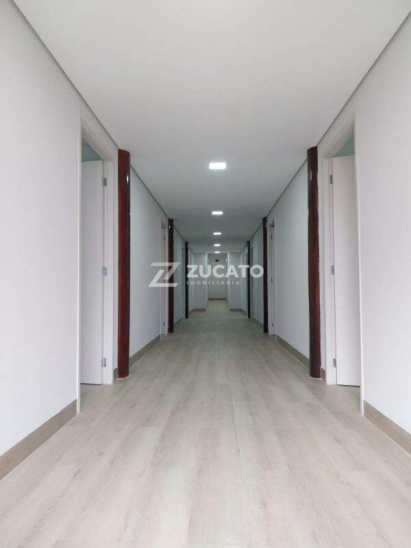 Sala para aluguel no Santa Marta: 