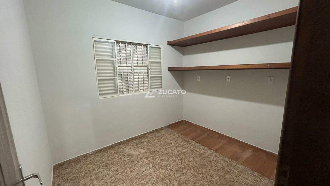 Casa para aluguel no Universitário: 
