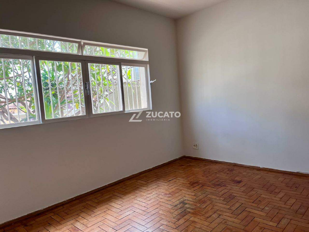 Casa para aluguel no Mercês: 