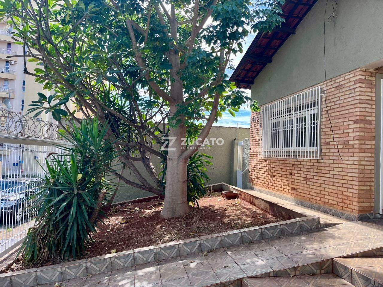 Casa para aluguel no Mercês: 