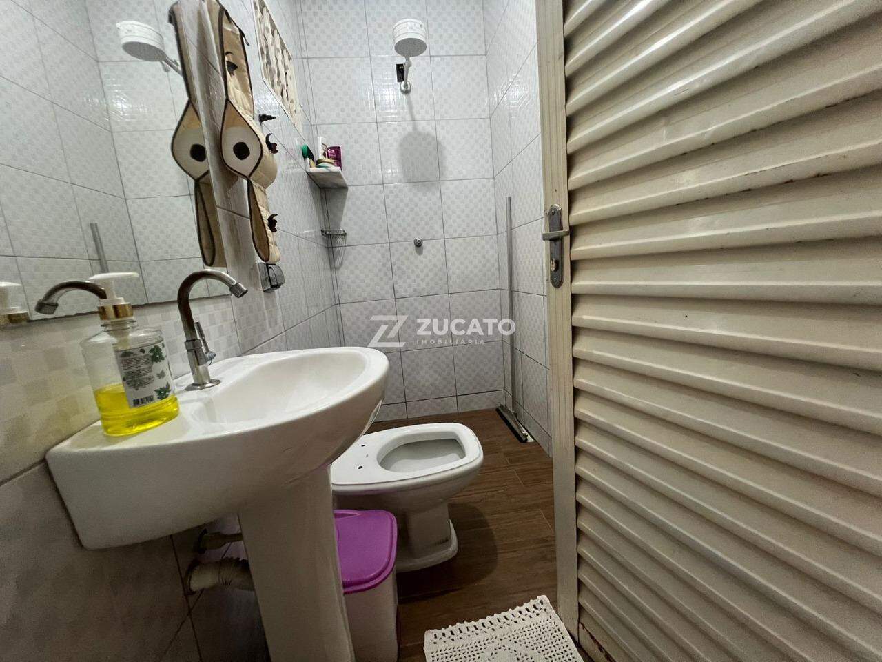 Casa para aluguel no Jardim Uberaba: 