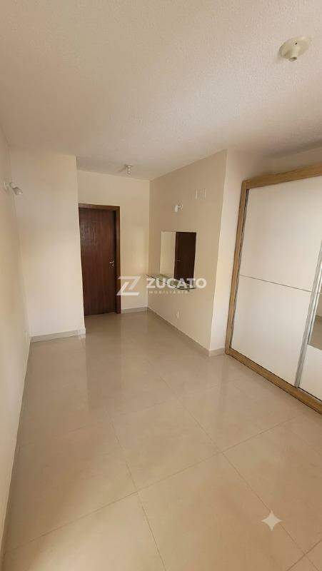 Casa em condomínio para aluguel no Recreio dos Bandeirantes: 