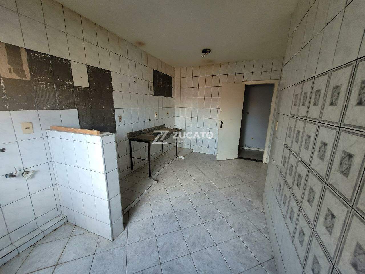 Apartamento para aluguel no Centro: 