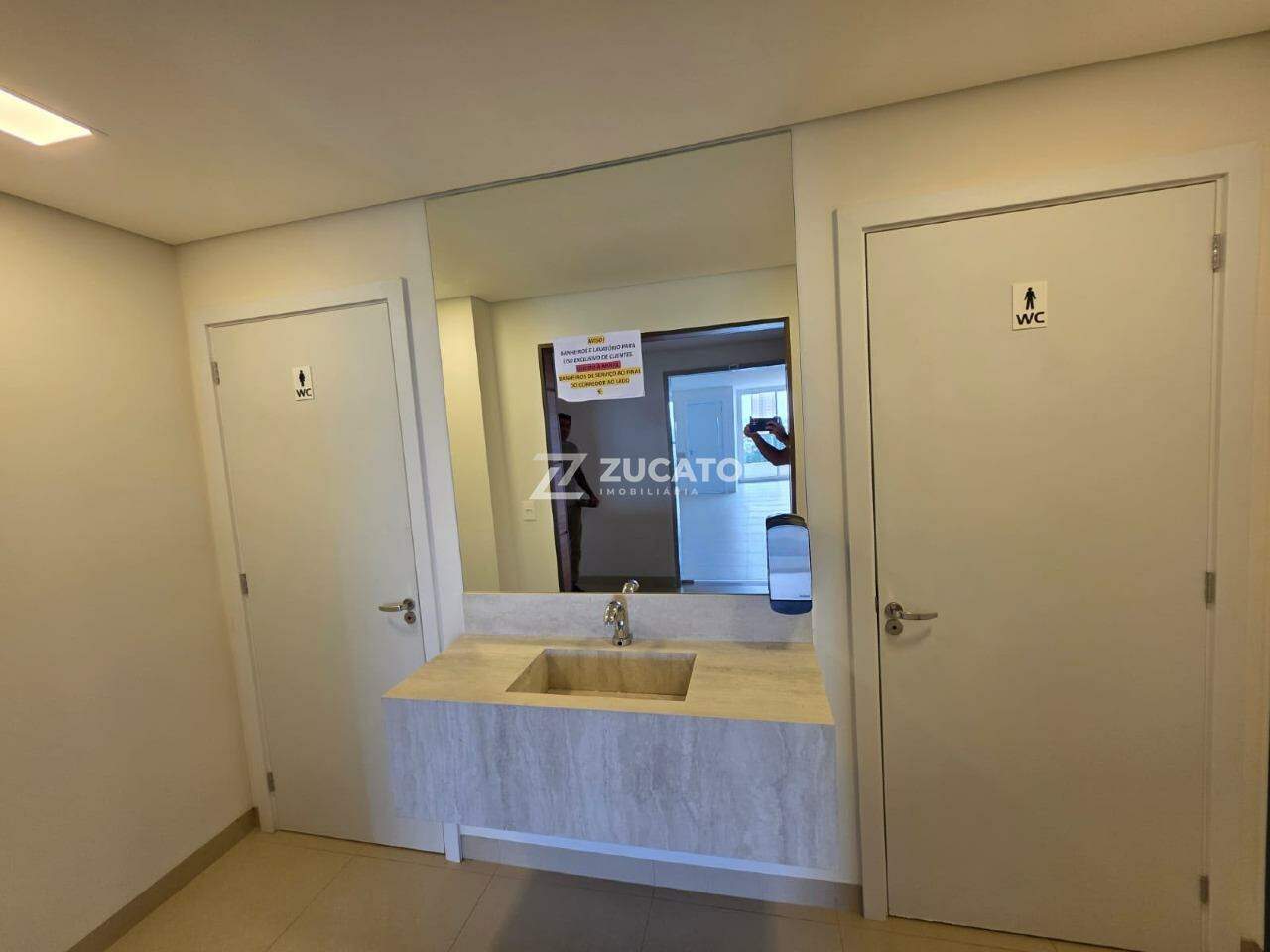 Sala para aluguel no Santa Maria: 