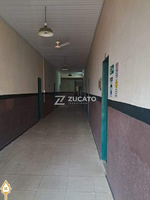 Conjunto comercial para aluguel no São Benedito: 