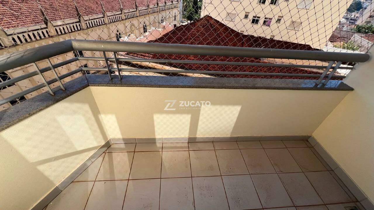 Apartamento para aluguel no Centro: 