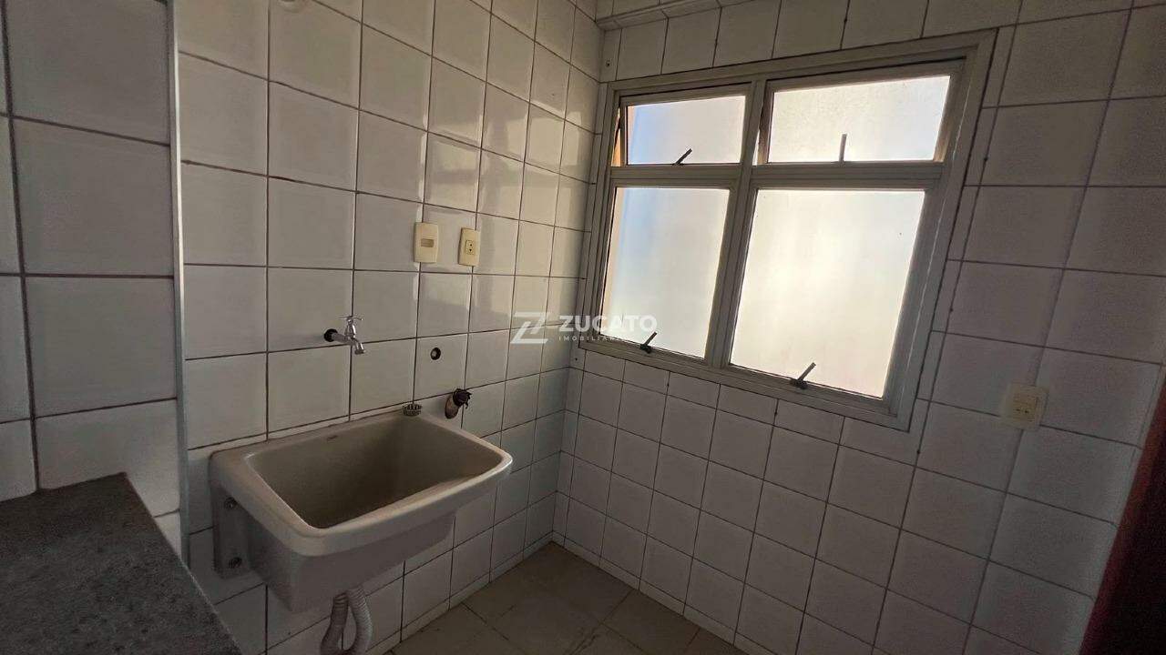 Apartamento para aluguel no Centro: 