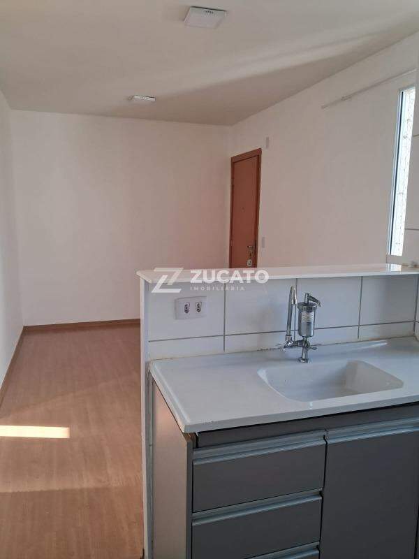 Apartamento à venda no Conjunto Frei Eugênio: 
