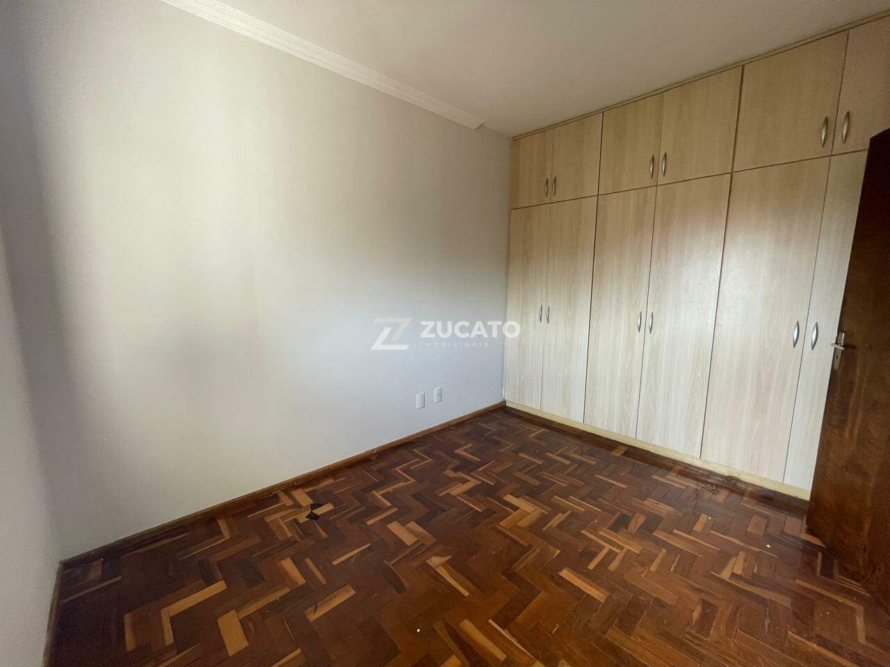 Casa para aluguel no Leblon: 