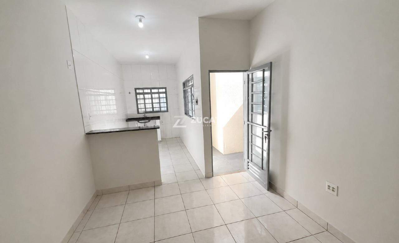 Casa para aluguel no Conjunto Maringa II: 