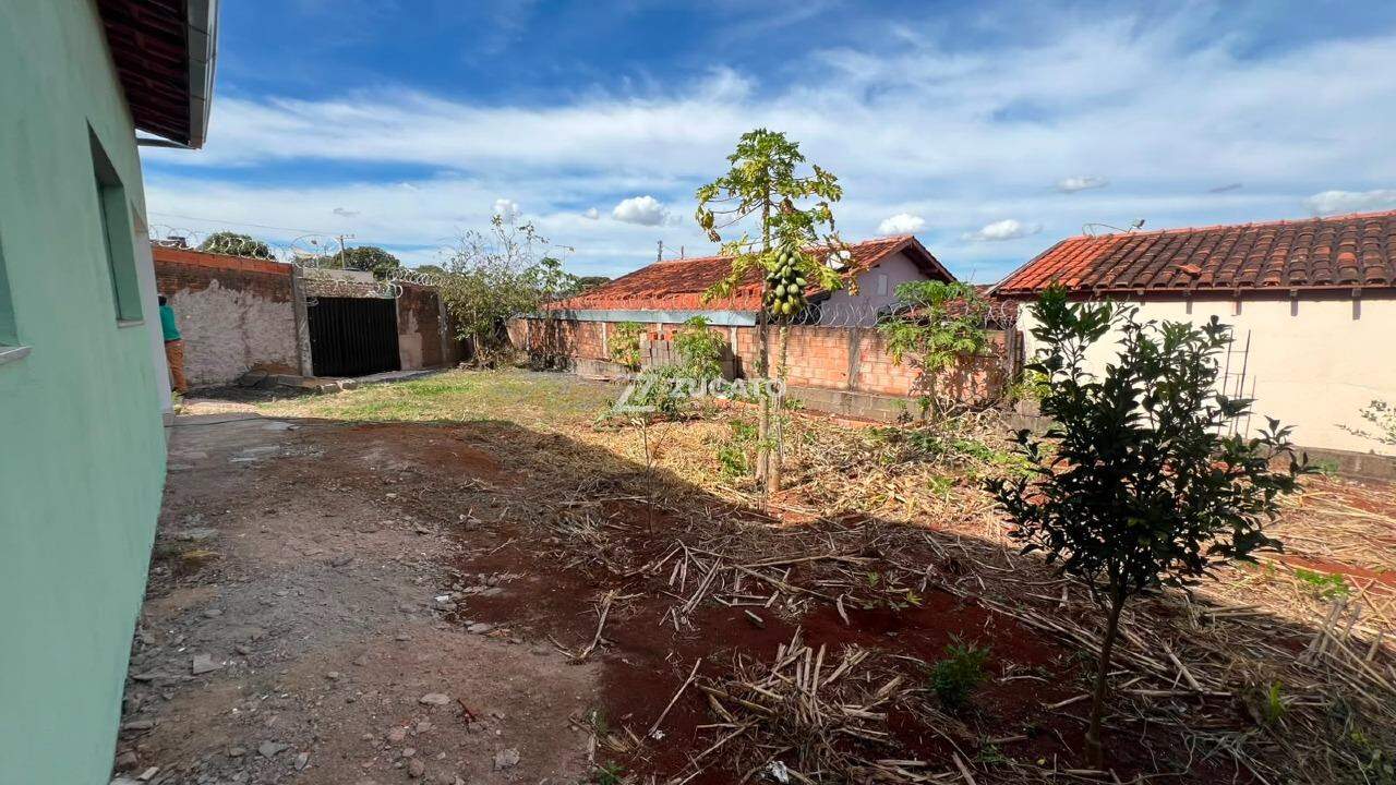 Casa para aluguel no Lourdes: 