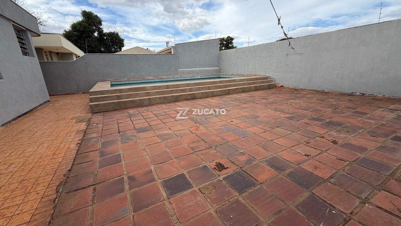 Casa para aluguel no Santa Marta: 