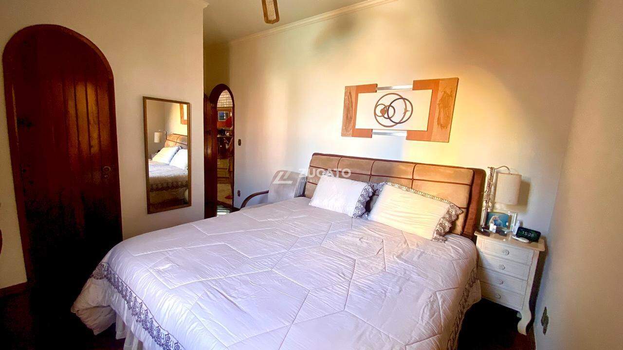 Casa à venda no Santa Maria: 