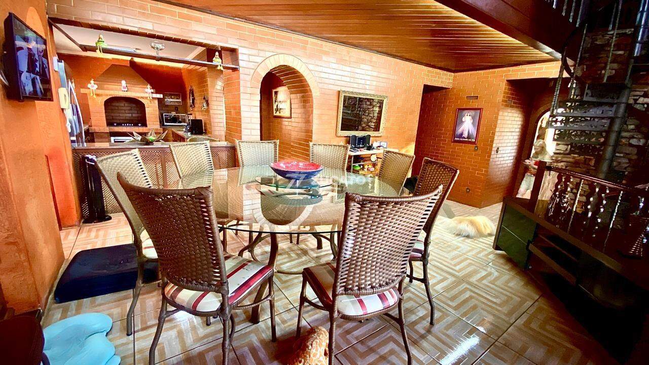 Casa à venda no Santa Maria: 