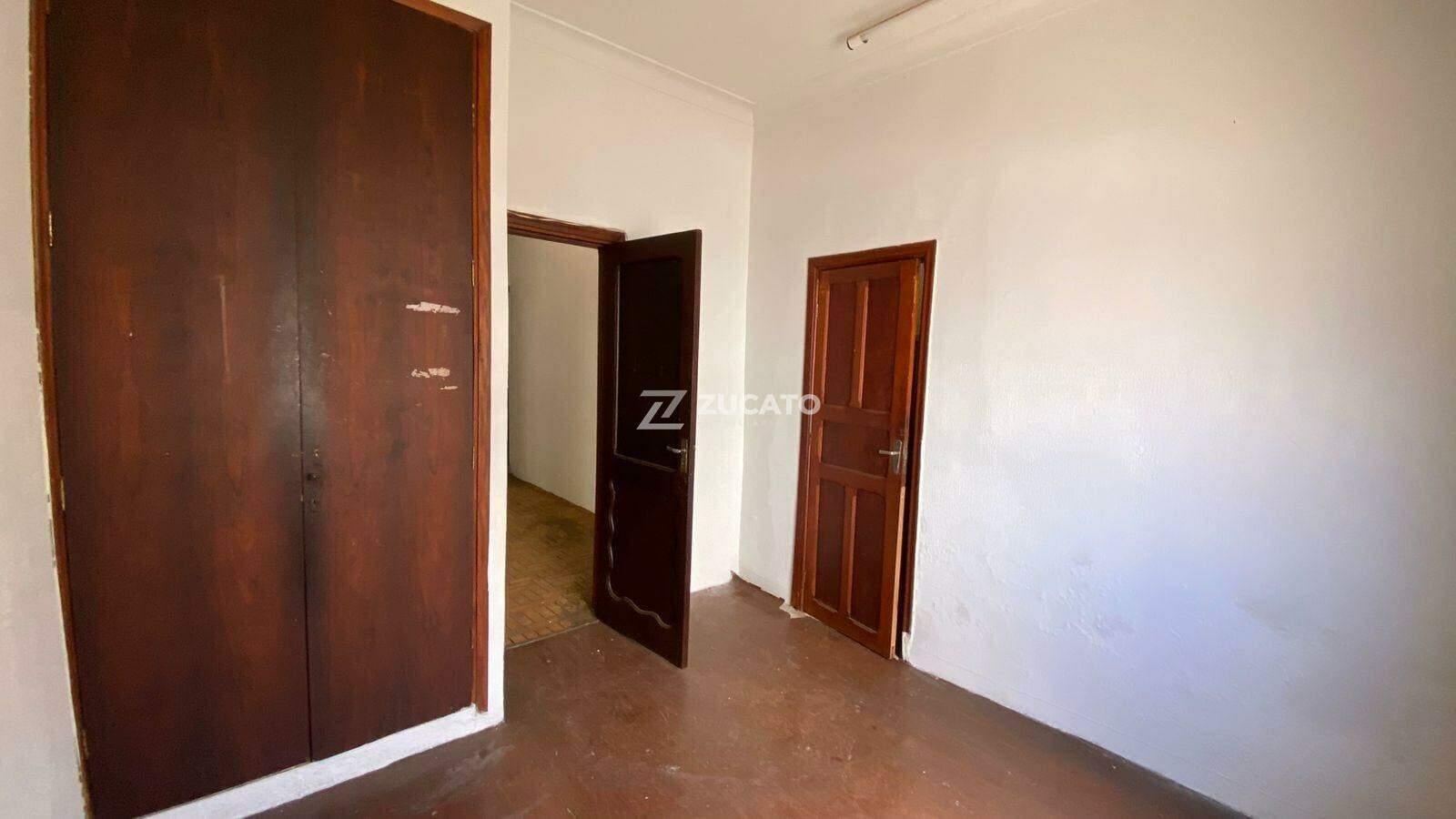 Casa para aluguel no Mercês: 