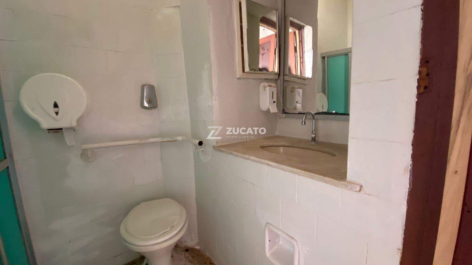 Casa para aluguel no Mercês: 