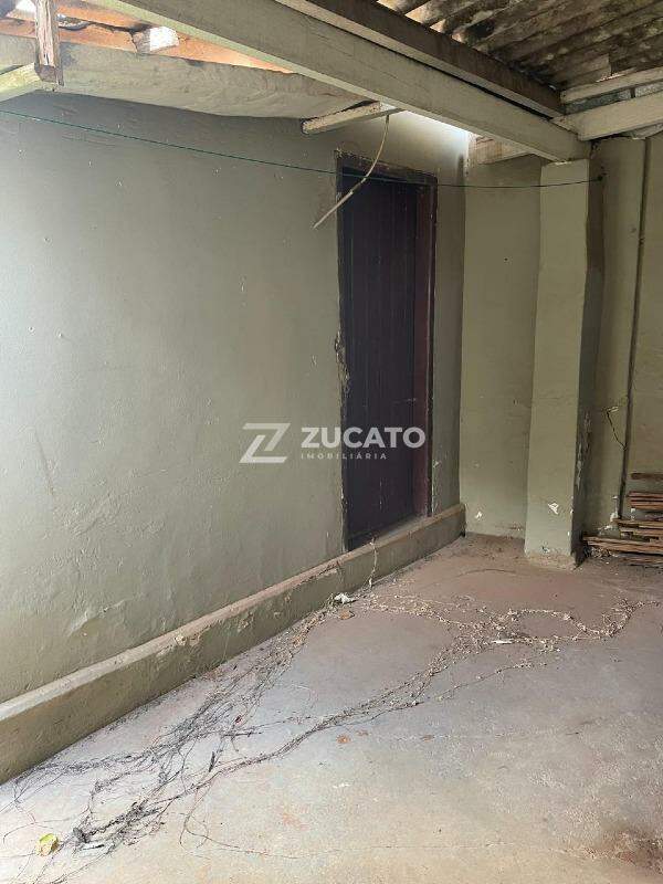 Casa à venda no Mercês: 