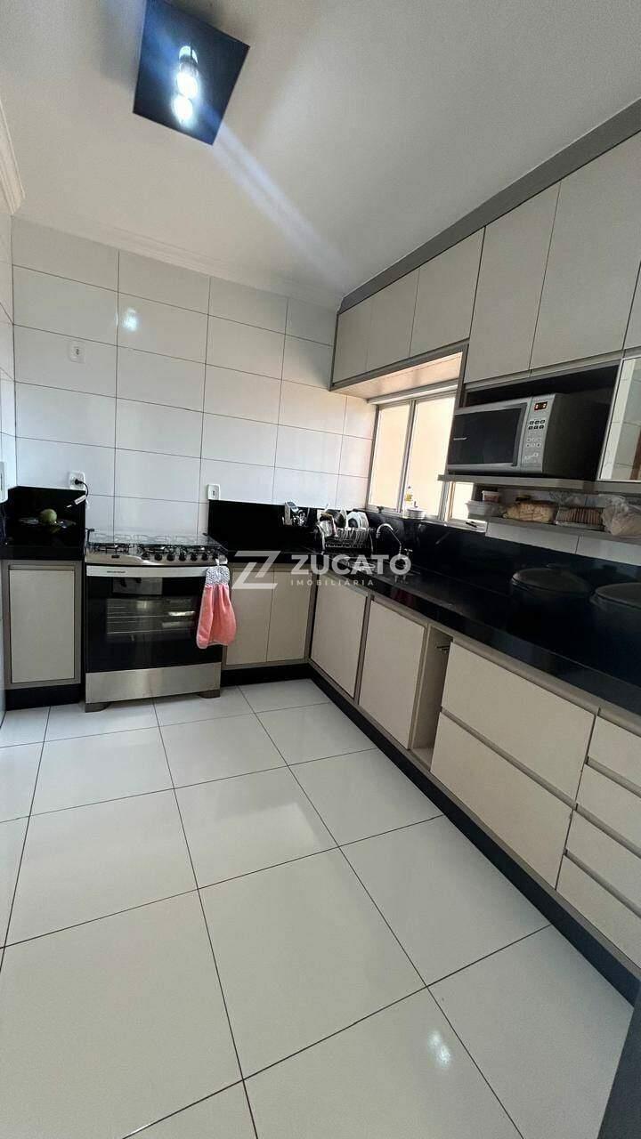 Apartamento à venda no Irmãos Soares: 