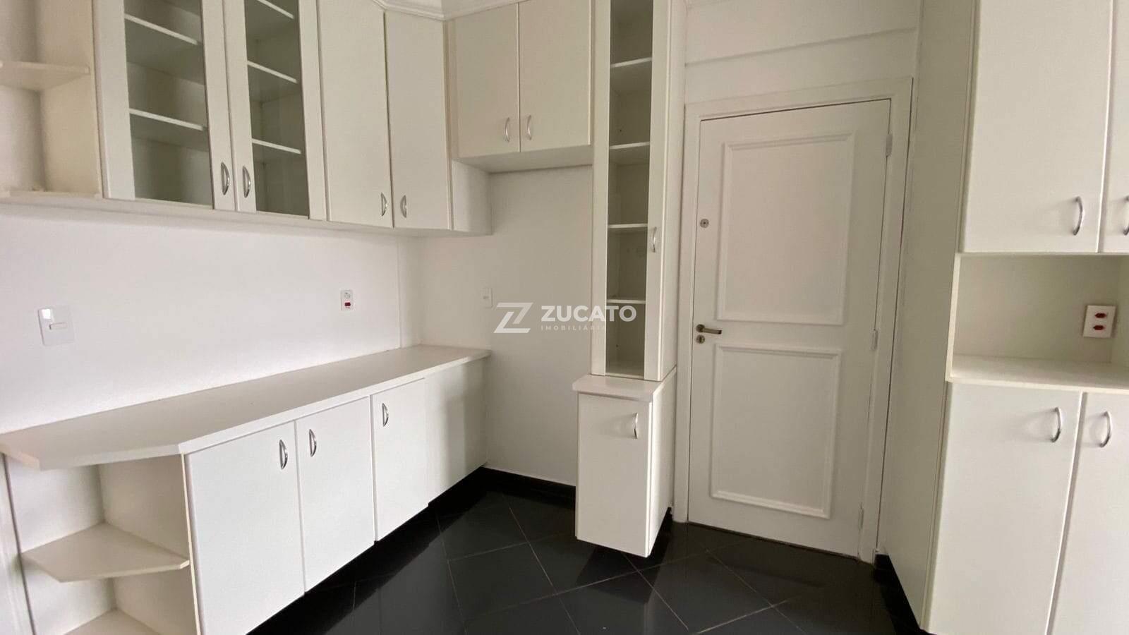 Apartamento à venda no Mercês: 