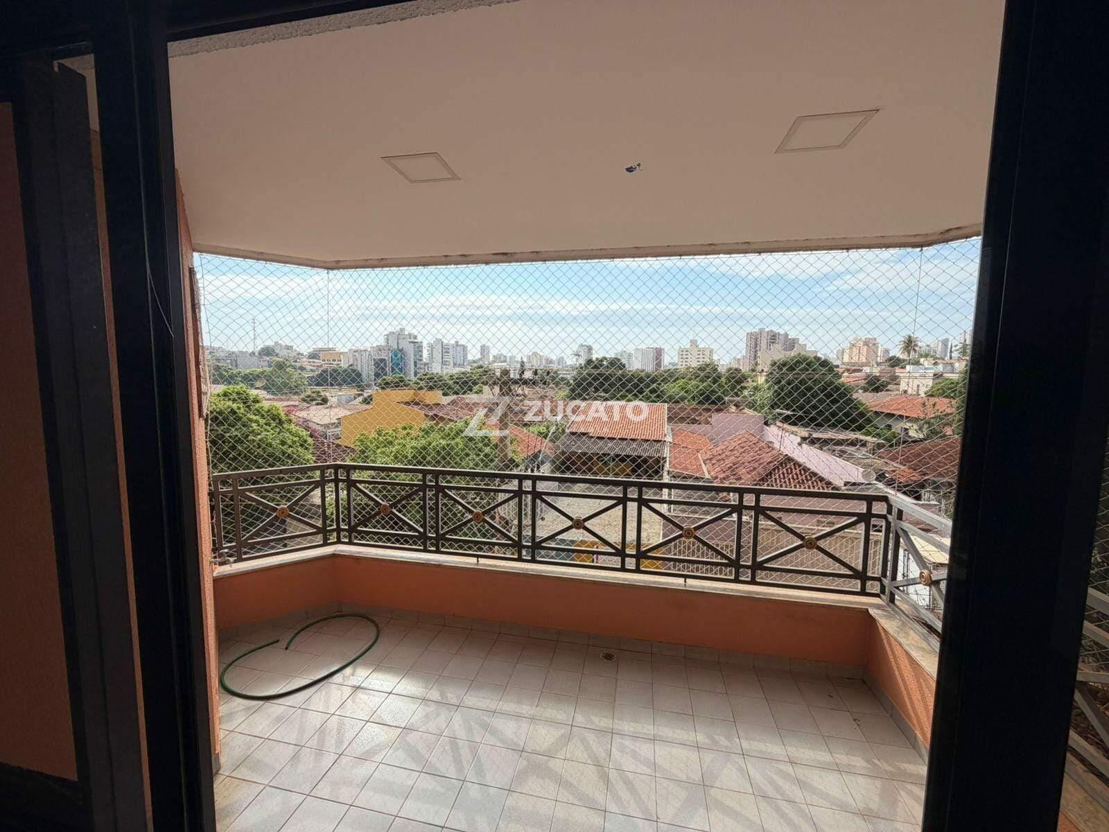 Apartamento à venda no Mercês: 