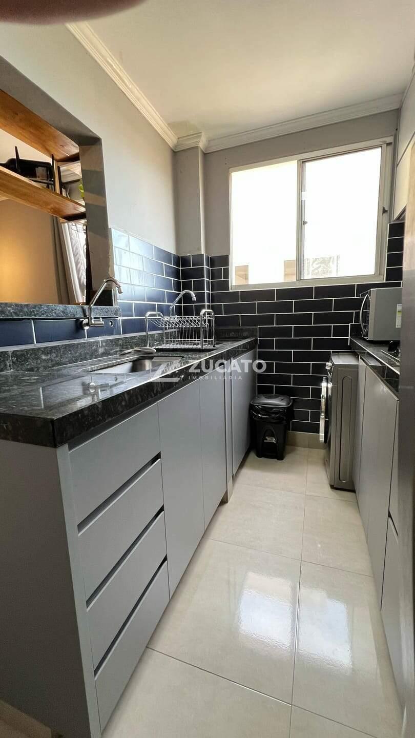 Apartamento à venda no Mercês: 