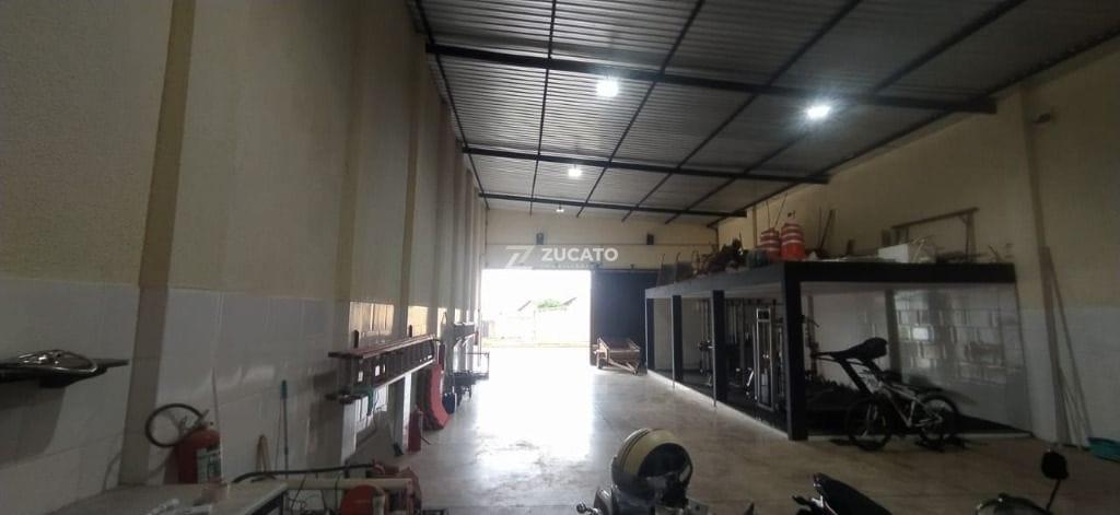 Galpão / Barracão à venda no Jardim Esplanada: 