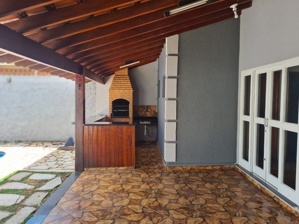 Casa à venda no Conjunto Umuarama: 