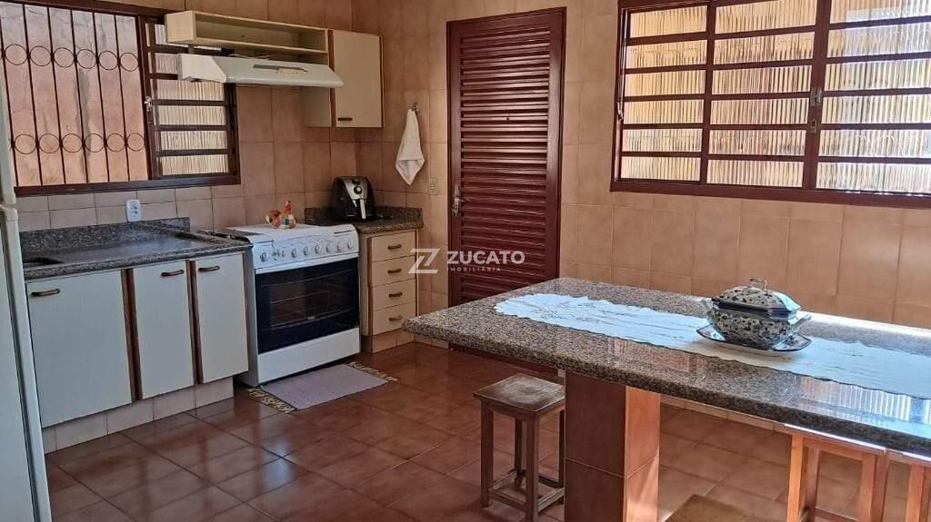 Casa à venda no Parque das Gameleiras: 