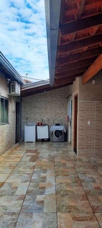 Casa à venda no Jardim Elza Amuí Iv: 