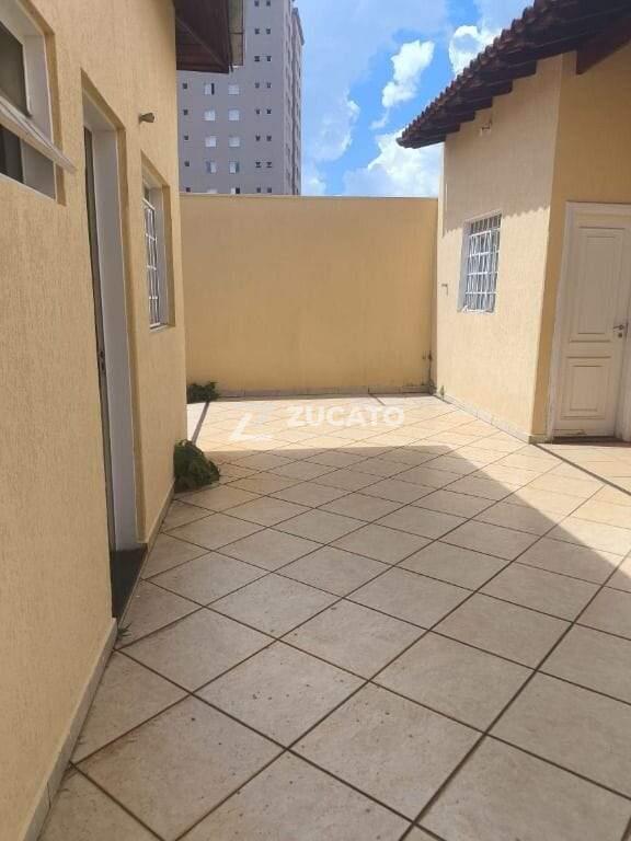 Casa à venda no Mercês: 