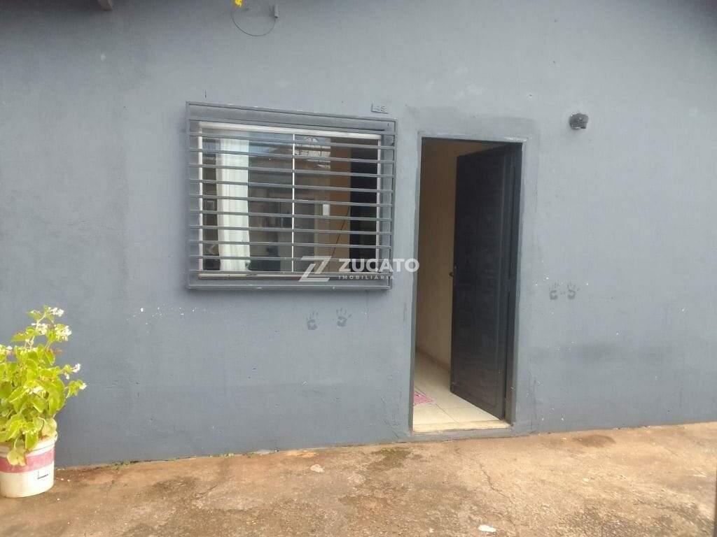 Casa à venda no Amoroso Costa: 