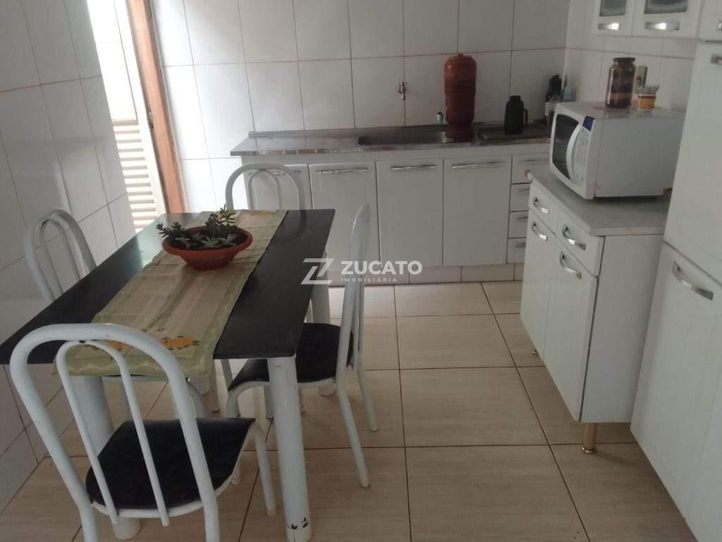 Casa à venda no Amoroso Costa: 