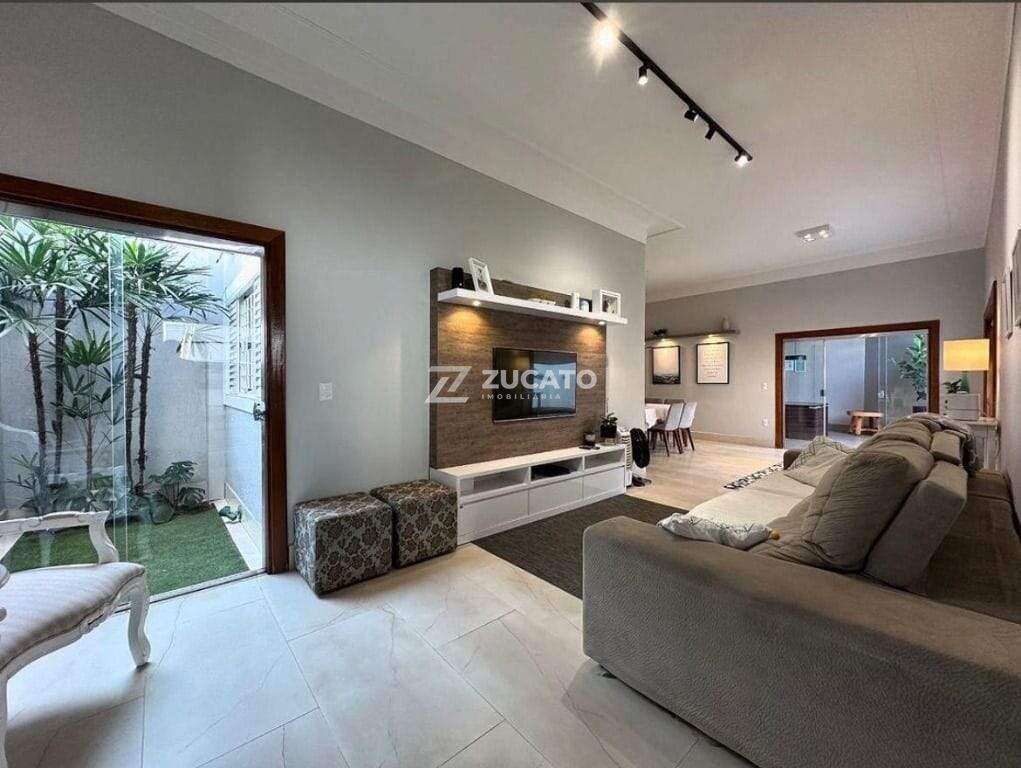 Casa à venda no Jardim Nenê Gomes: 