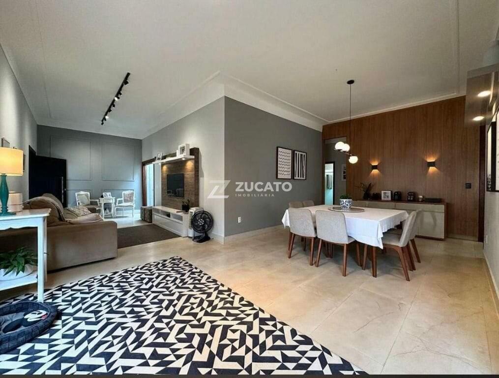 Casa à venda no Jardim Nenê Gomes: 