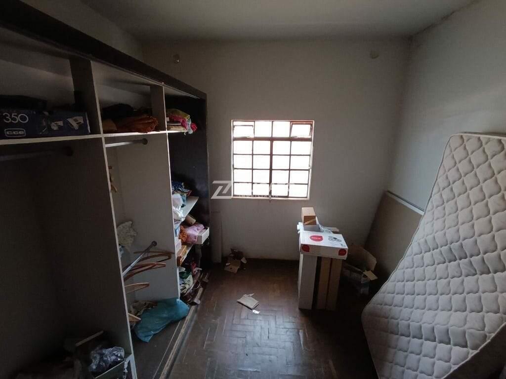 Casa à venda no Fabrício: 