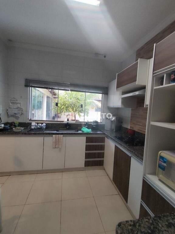 Casa à venda no Jardim do Lago: 