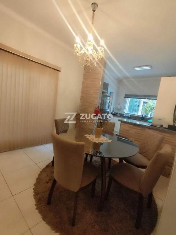 Casa à venda no Jardim do Lago: 